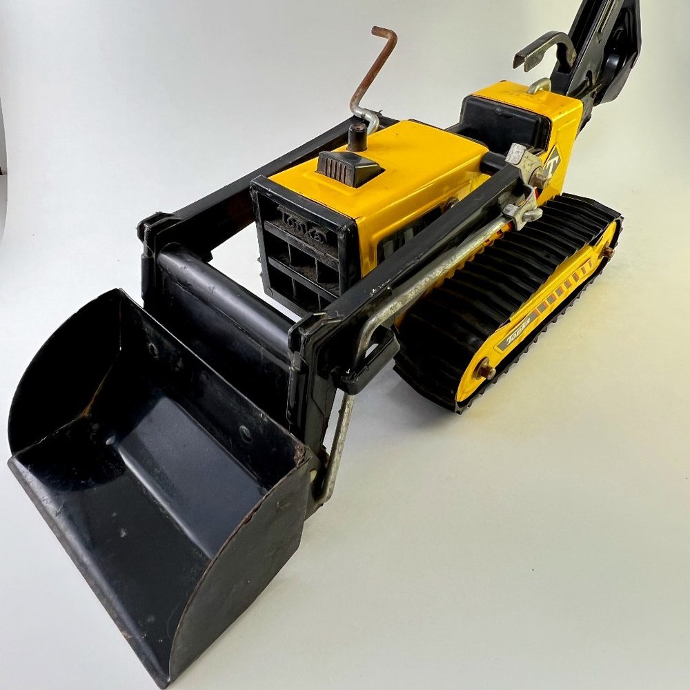 VINTAGE TONKA T-6 Front End Loader Backhoe Bulldozer Rubber Track Pressed Steel!